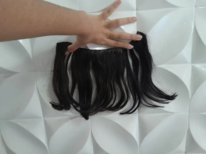 Vende-se cabelo natural em duas telas. 150,00 cada