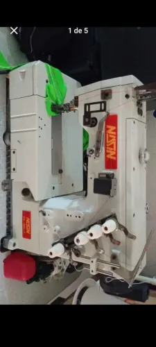 Máquina galoneira