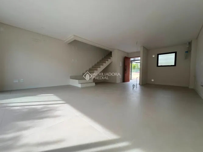Lindíssima residência com vista para Lagoa da Conceição