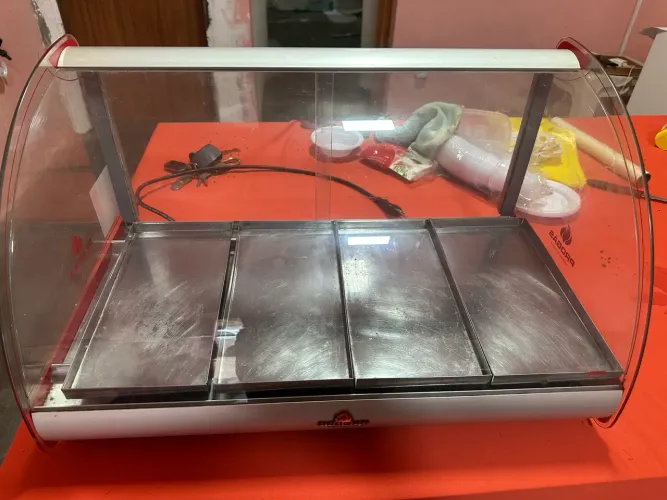 Estufa expositor aquecida de 4 bandejas