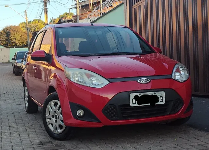 Ford Fiesta S 1.0 8V Flex 5P 2014
