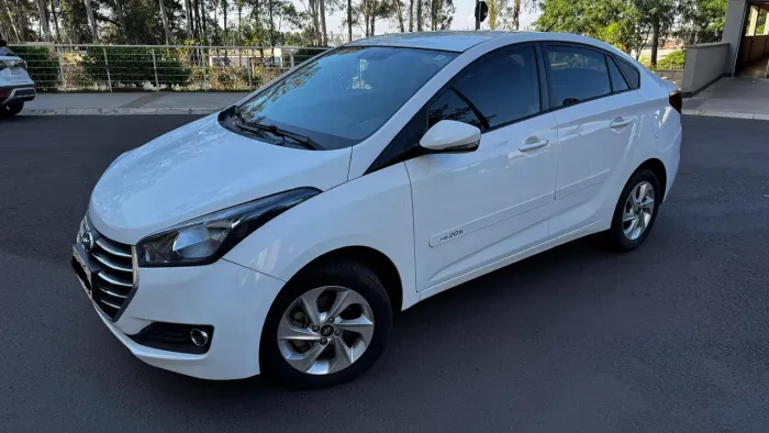 Hyundai HB20S C.plus/c.style 1.6 Flex 16V Mec.4p 2016
