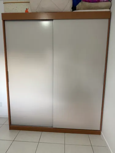 Armário duas portas em mdf