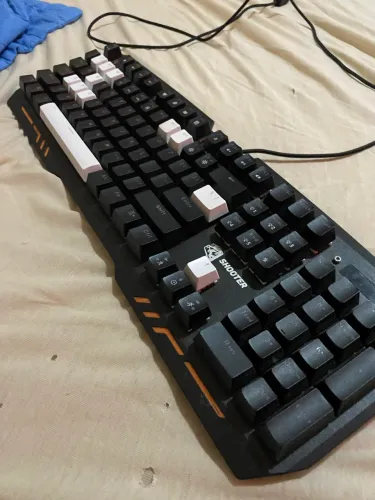 Teclado gamer ELG mecanical shooter mecânico