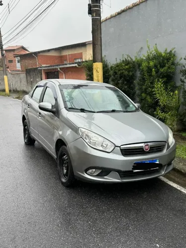 Fiat Grand Siena Attrac. 1.4 EVO F.flex 8V 2013