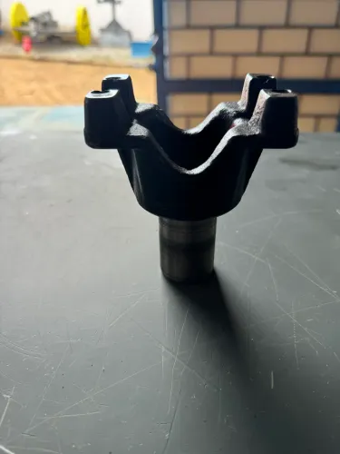 Flange traseira cambio CL2615
