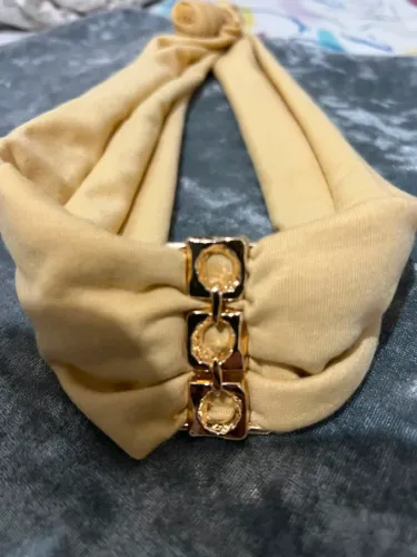 Choker tecido, super estilosa e está nova com etiqueta. <br><br>Valor60