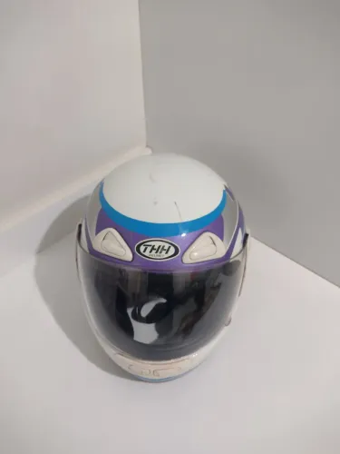 Vendo Capacete THH Helmet