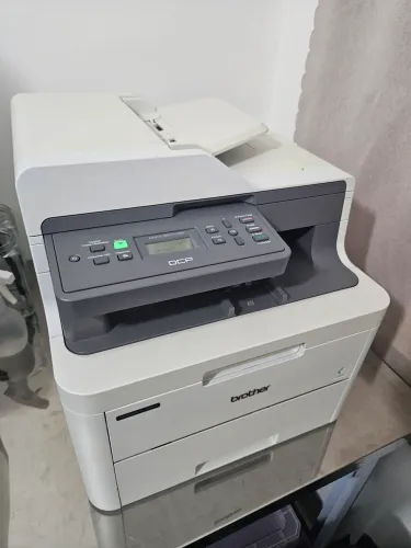 Impressora Brother Laser Colorida DCP L3551CDW120V
