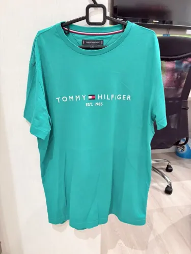 Camiseta Tommy Hilfiger 