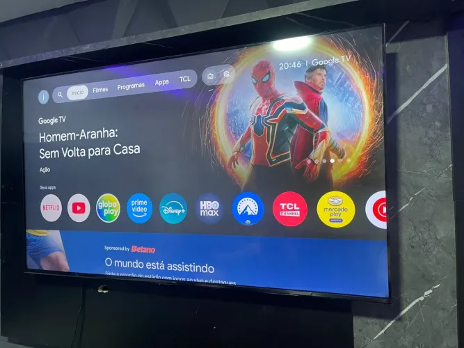 Tv smart 55 4K polegadas Android c/ comando de voz 