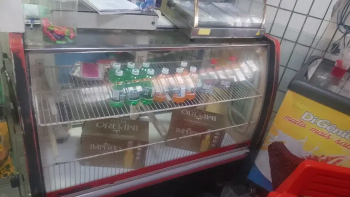 Expositora de bebidas a seco