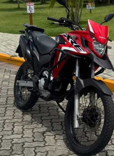 Honda XRE 300 rally, Entrada no valor 8.000 mil