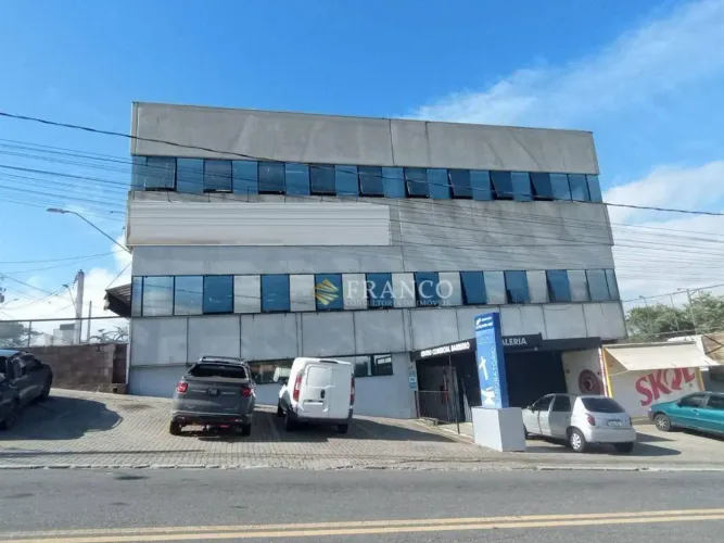 Prédio comercial à venda, 1200 m² - Barreiro - Taubaté/SP