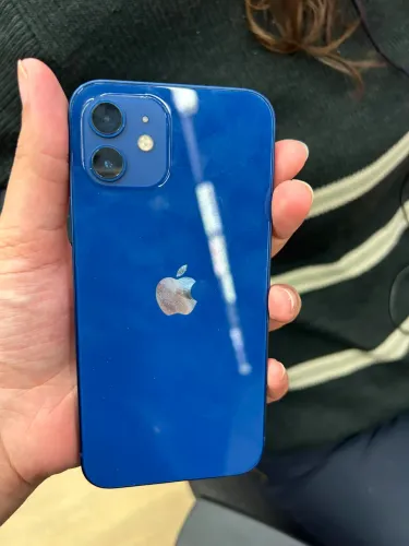 iPhone 12