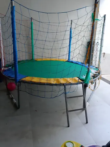 Cama eslastica