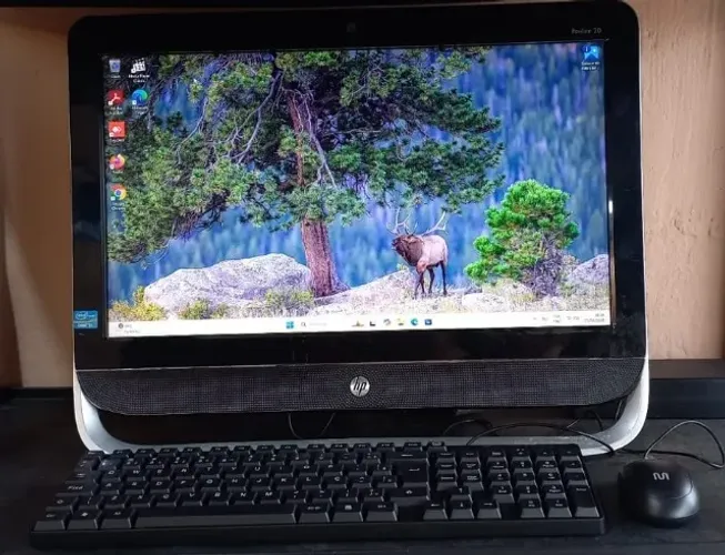 All In One HP Pavilion 20 - Intel Core i3 CPU 3220T - 2.80 Ghz - 12 GB RAM - 120 GB SSD