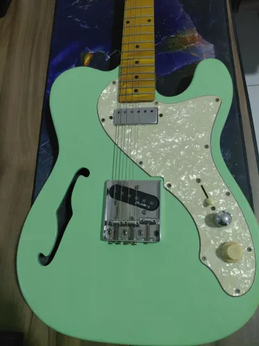Guitarra Strinberg Thinline CLG89T