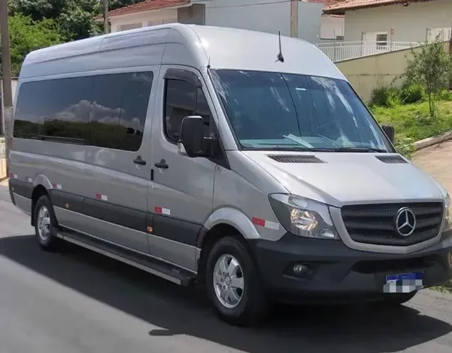 Sprinter 415 20 lugares 2018