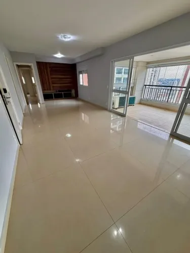 Apartamento Padrão de 176m² com 3 suítes para Locação no Tatuapé