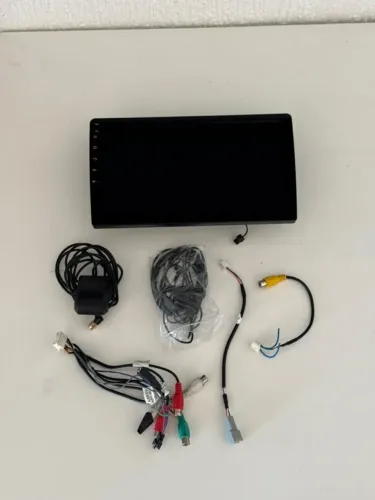 Multimidia Android 10 Polegadas (64gb+6gb ram)