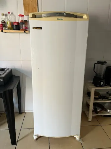 geladeira consul com defeito