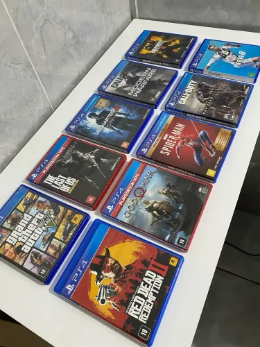 Jogos Ps4 gta v, red dead 2, the last of us, entre outros