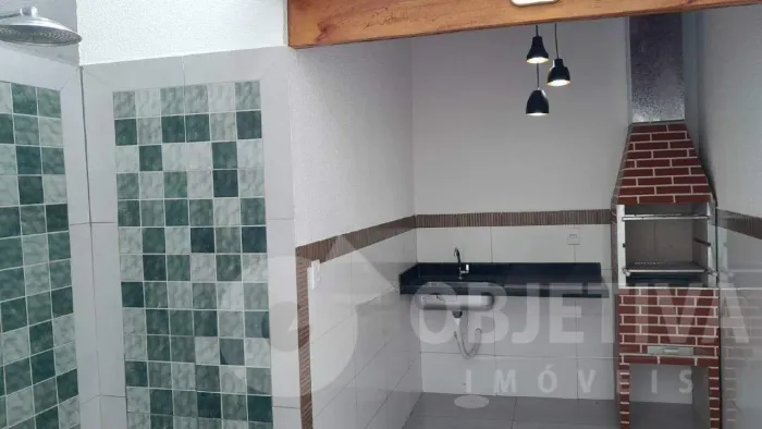 Casa à venda, 3 quartos, 1 suíte, 2 vagas, DONA ZULMIRA - UBERLANDIA/MG