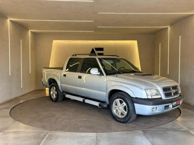 Chevrolet S10 Pick-up Exec. 2.8 4X4 CD TB Int.dies 2007