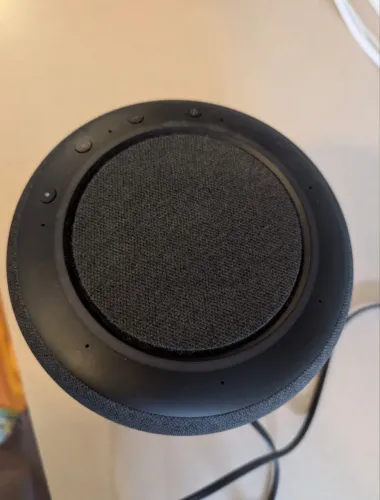 Echo Studio - Som de Alta Fidelidade com Alexa