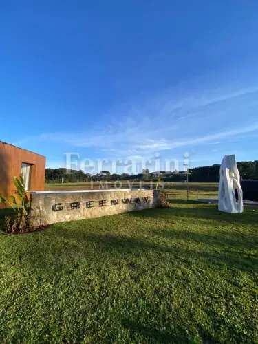 Terreno em condomínio Santa Felicidade