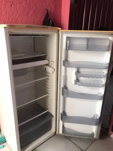 Geladeira consul completinha 