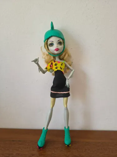 Monster High Lagoona Blue (Usada)