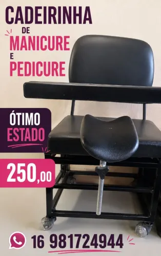Cadeirinha de manicure e pedicure