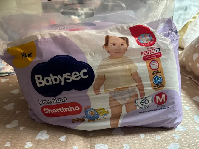 Fralda Babysec Shortinho Premium M (60 unidades)