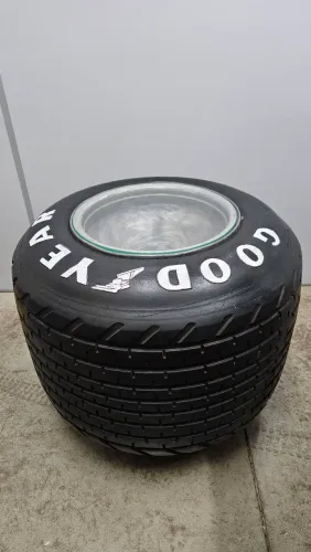 Roda de Fórmula 1 raridade