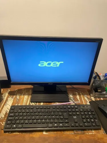 Computador Completo Intel i5 + 8GB RAM + SSD 240GB + Monitor Acer