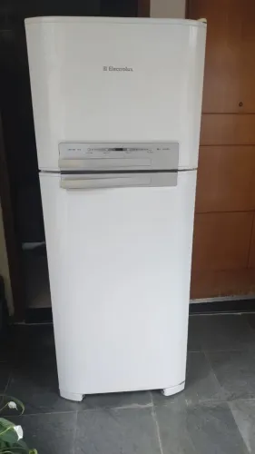Geladeira Eletrolux DF46
