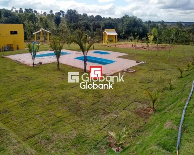 Fazenda/Sítio/Chácara em Montes Claros, no bairro Saída Pirapora, à venda.