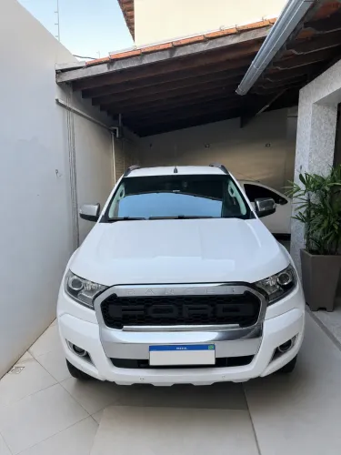 Ford Ranger Limited 3.2 20V 4X4 CD Aut. Dies. 2017