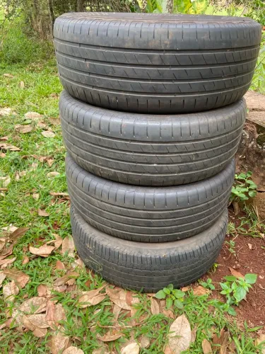 Jogo de pneus Goodyear Wragler 
