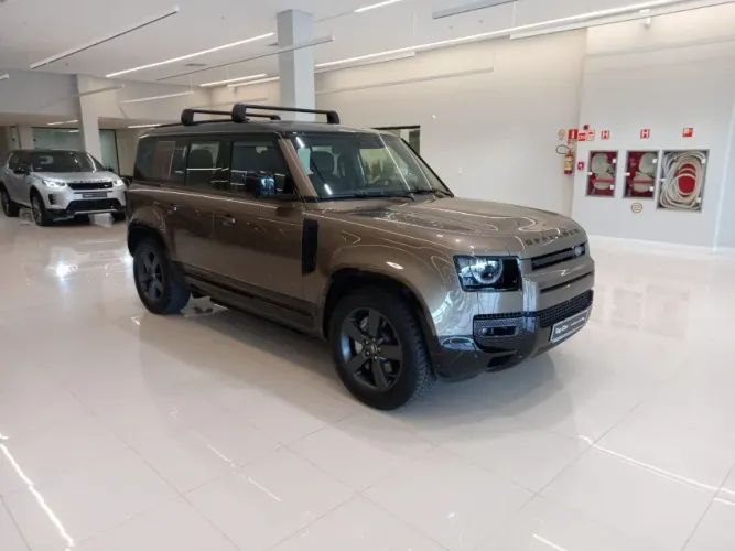 Land Rover Defender 110 X-dy. D300 HSE Mhev DIE AUT 2025
