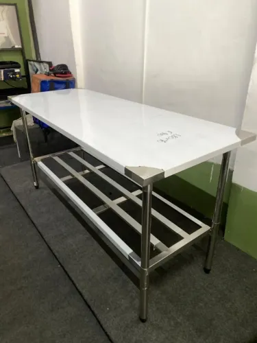 Mesa de Inox de 1.90 X 70 da Baronesa.
