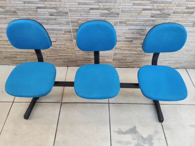 Longarina Secretaria 3 Lugares Sem Braço Base Fixa Azul