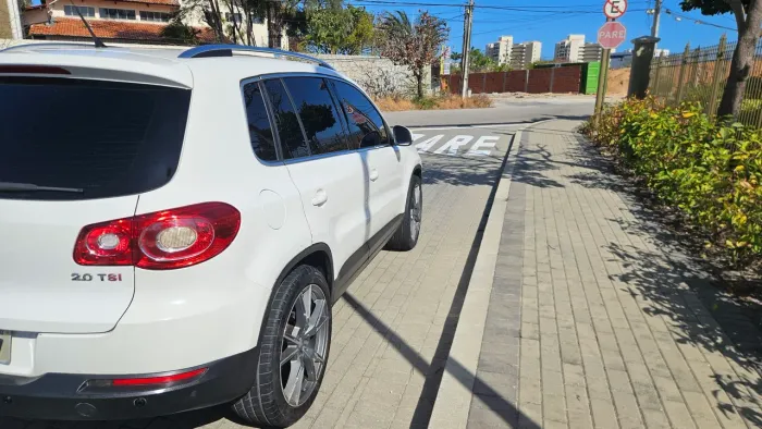 Volkswagen Tiguan 2.0 TSI 16V 200cv Tiptronic 5P 2010