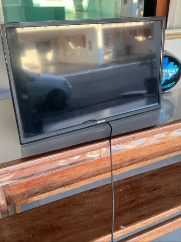 TV LED 32? SEMP (usada)