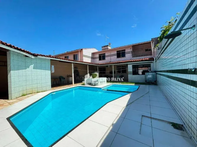 Casa com 4 dormitórios à venda, 280 m² por R$ 830.000,00 - Lagoa Sapiranga (Coité) - Forta
