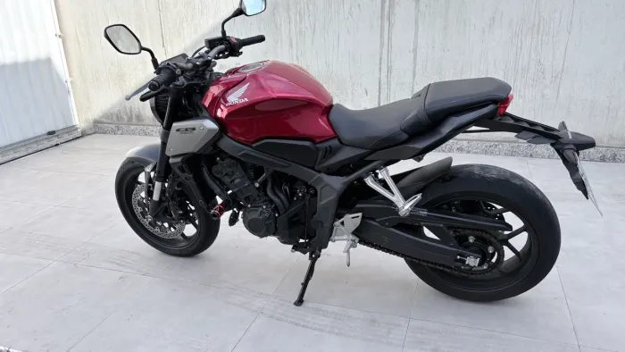 Honda CB650R 2024