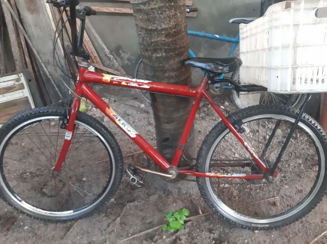Bicicleta Adulto Aro 26 em boas condições 