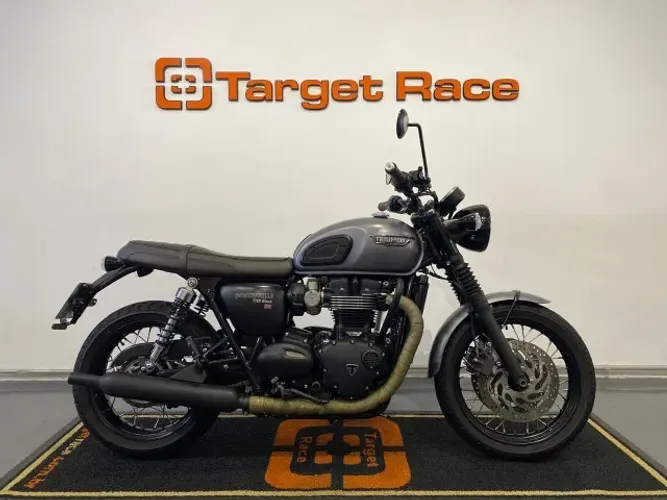 Triumph Bonneville T120 Black - 2018 - Target Race
